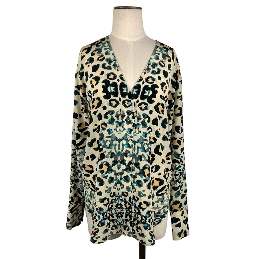 Brochu Walker Silk Button Front Blouse Leopard Ikat Print Women's Size Medium